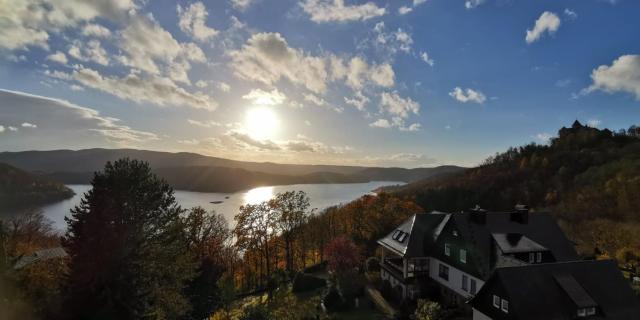 Ferienwohnung Schloss-See-Bergblick