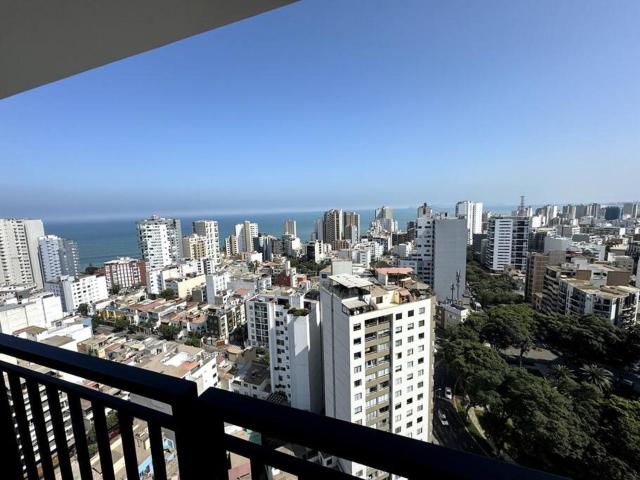 Luxury apartment with ocean view