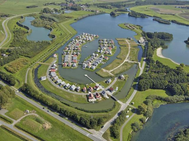 Nice holiday home in Simonshaven near the water