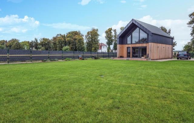 Beautiful Home In Nowe Warpno With Sauna