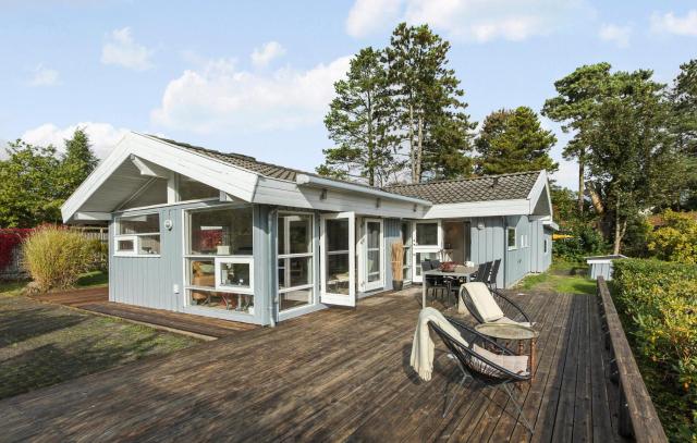 Pet Friendly Home In Hornbæk With Wifi