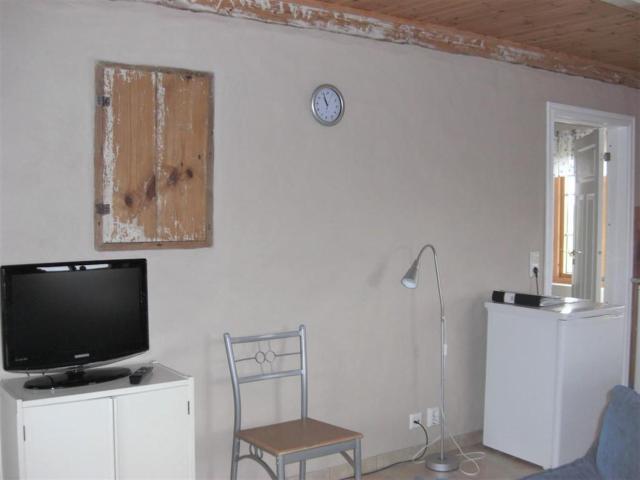 Awesome Home In Löderup With 2 Bedrooms And Wifi