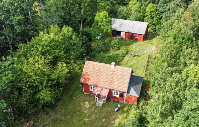 Stunning Home In Påryd