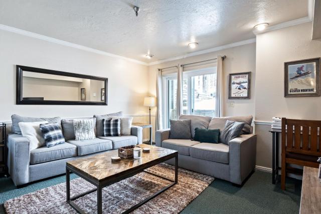 Cozy Gem, 5-minute walk to Park City Mountain Resort and steps away from Main Street Park City