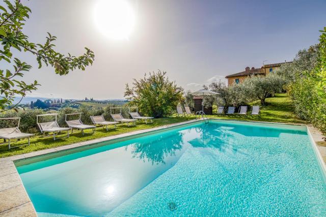 Villa Salivolpe, Amazing Chianti View - Happy Rentals