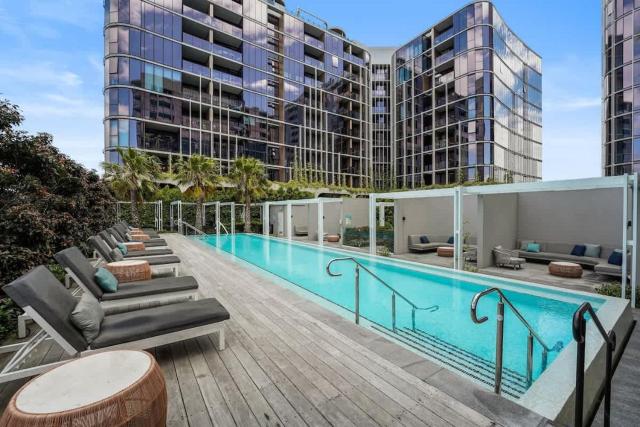 PM Residences - Modern Luxury 2BR Apt w parking