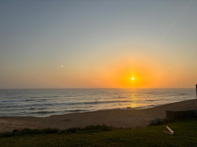 3 bedroom house with magnificent ocean views