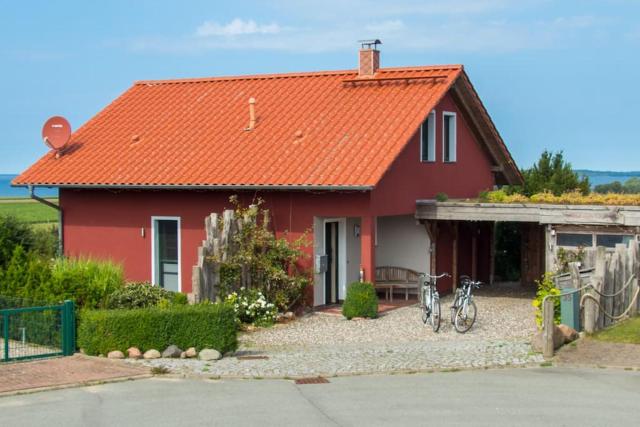 Traumhaftes Ferienhaus mit Ostseeblick