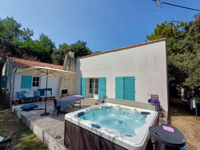 Maison familiale proche plage avec jacuzzi et Internet - FR-1-778-33