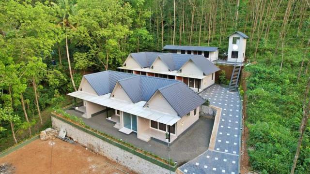 Elephant Village Resort Munnar