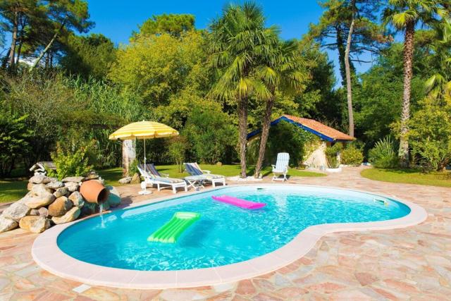 Villa familiale a Anglet avec piscine privee