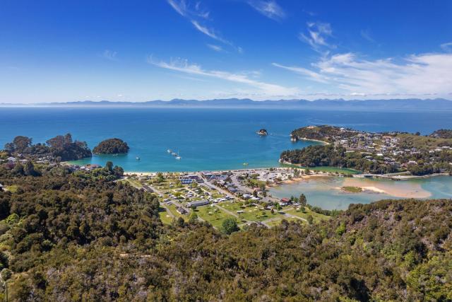 Kaiteriteri Escape