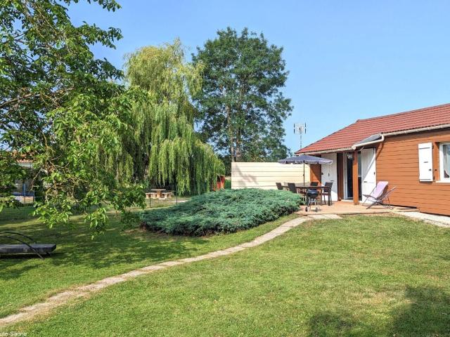 Chalet au cœur de la nature avec terrasse, clim, parking privatif - FR-1-583-350