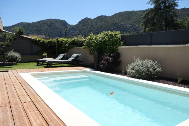 Villa avec piscine privative Maubec Luberon LS2-437