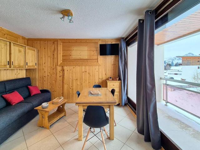 Studio lumineux 5 pers, 50m des pistes avec balcons ensoleillés - FR-1-416-225