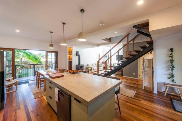 The Block House -LJHooker Yamba