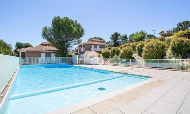 Appartement moderne avec vue a Carnoux en Provence 26 m² piscine