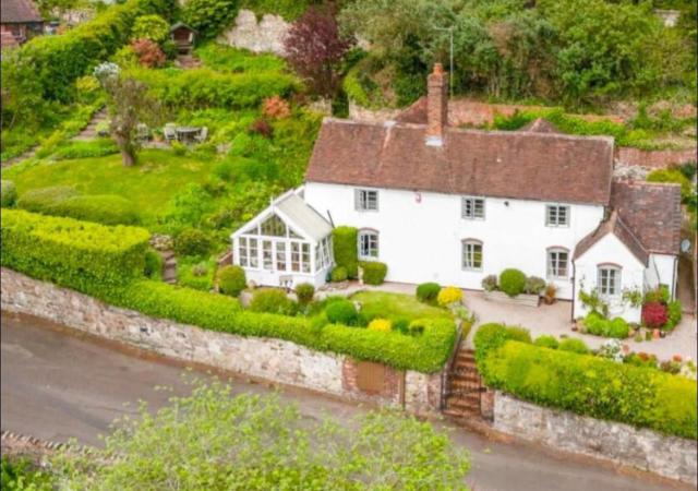 Beau View Cottage