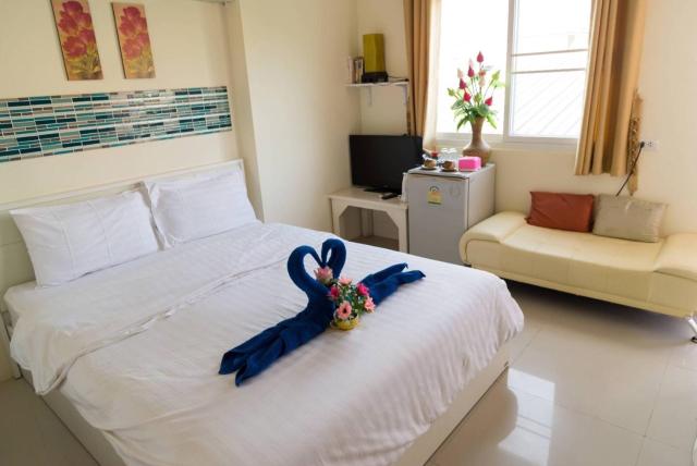 Lotus Suite Hua Hin