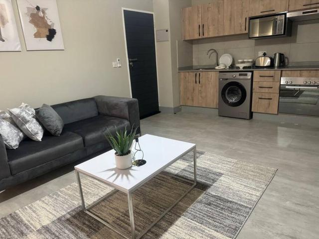 Motswedi Place Apartment N1