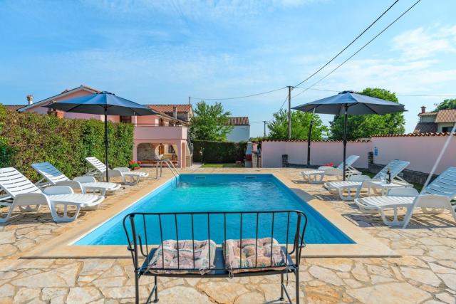 Holiday House Legovich with Private Pool