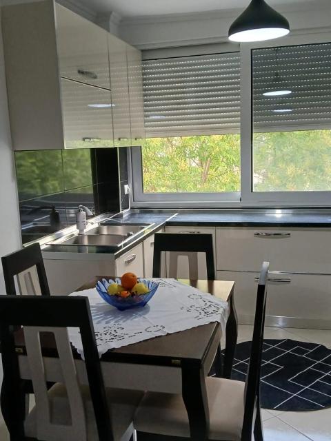 Apartament Qetesia