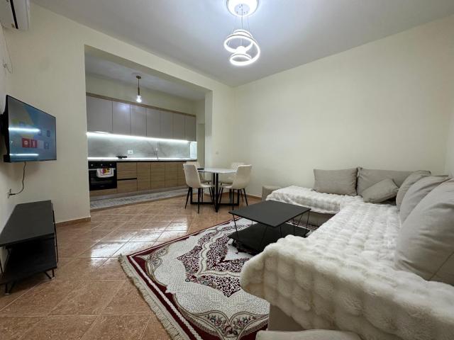 Mandi Apartament