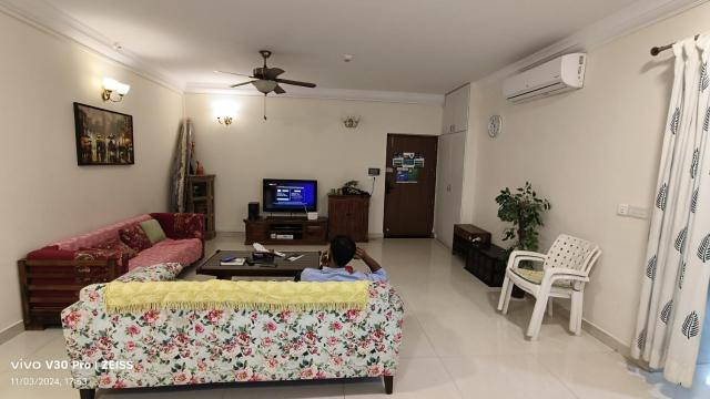 3BHK large Flat for Family, 300 mbps, near metro,Magnificia