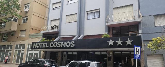 Hotel Cosmos