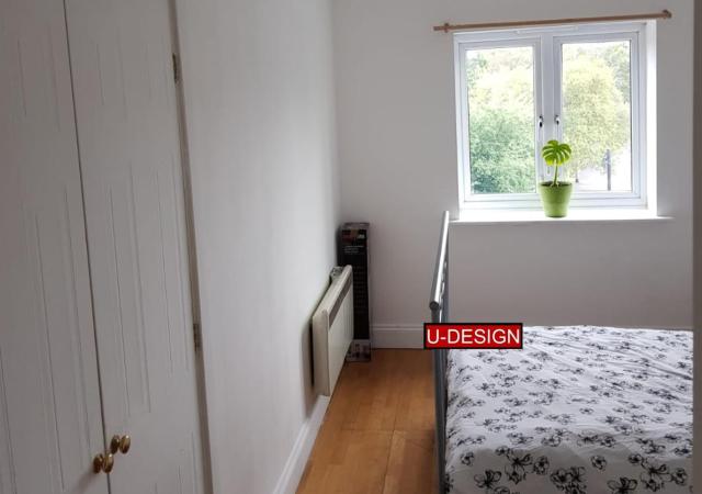 LU4-2 Private Studio with Ensuite Bathroom, Separate Kitchenette and Free Parking