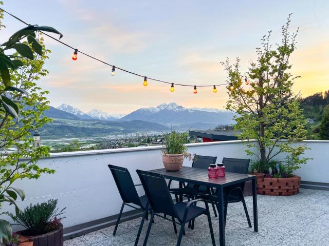 Sunny Mountain Loft - Terrace & Garden