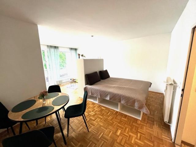 Ganze Ferienwohnung in Top Lage mit Loggia