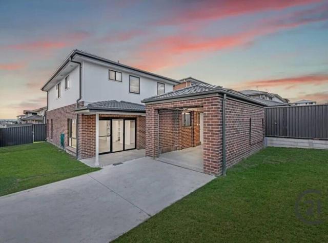 New 5 bedroom house in Rousehill