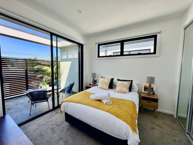 Footscray City Retreat - Full House & Parking