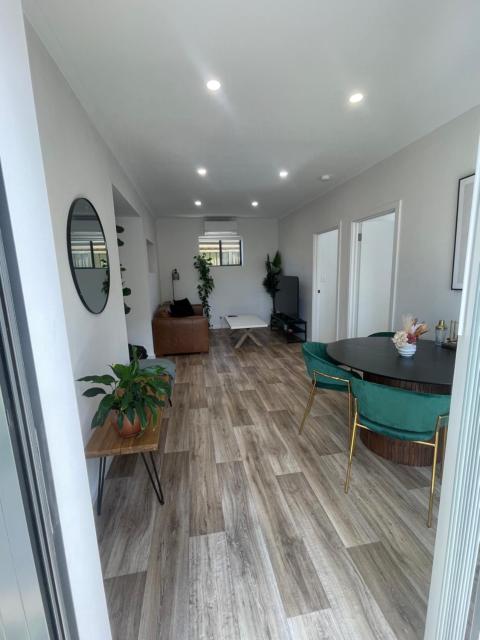 24C - Modern 2BR Apartment in Gawler