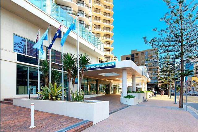 Beachcomber Surfers Paradise