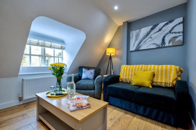 Stamford Central Stay - Stylish 2-Bed Apartment with WiFi