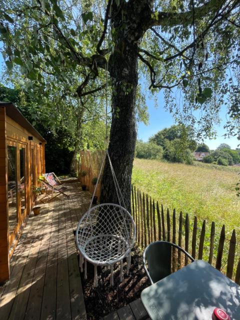 Cabane bien belge avec cinéma et jacuzzi