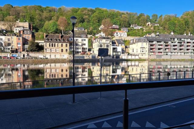 Appartement avec vue sur Meuse