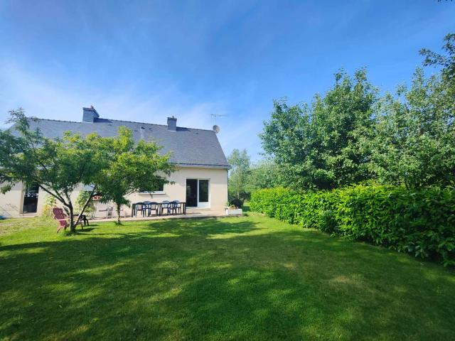 Maison au Calme à la Campagne, Proche Village et à Quelques kms des Plages