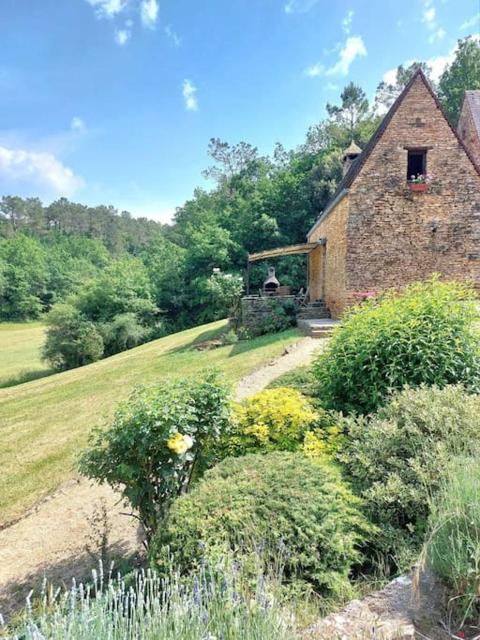 Gîte à Sarlat avec belle piscine au sel