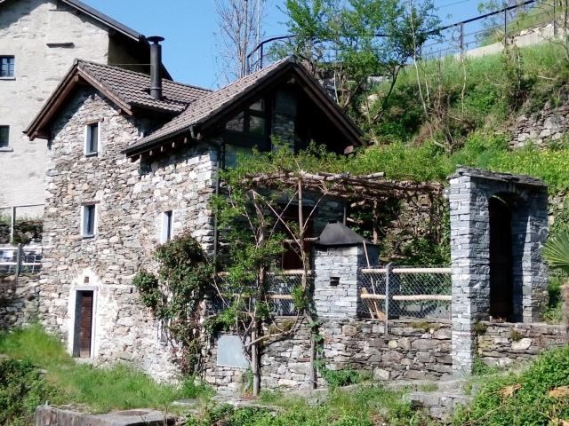 Rustico "Casa di Sasso"