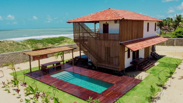 MONKEY BEACH HOUSE BRAZIL