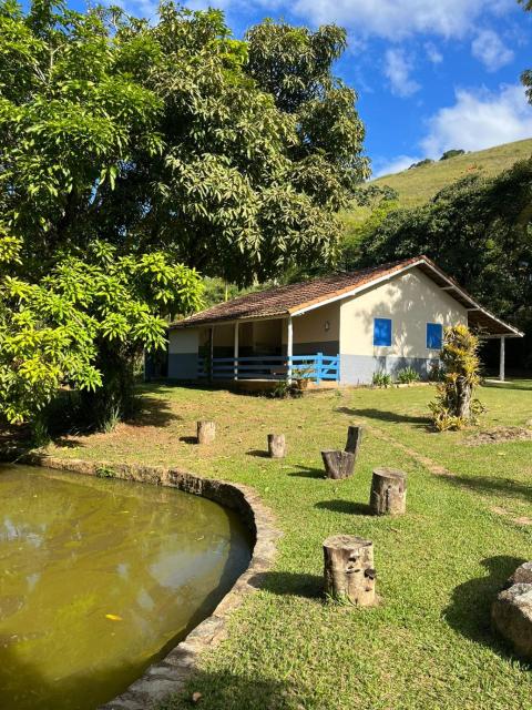 Casinha de Campo com Lago Sítio Luar do Sertão