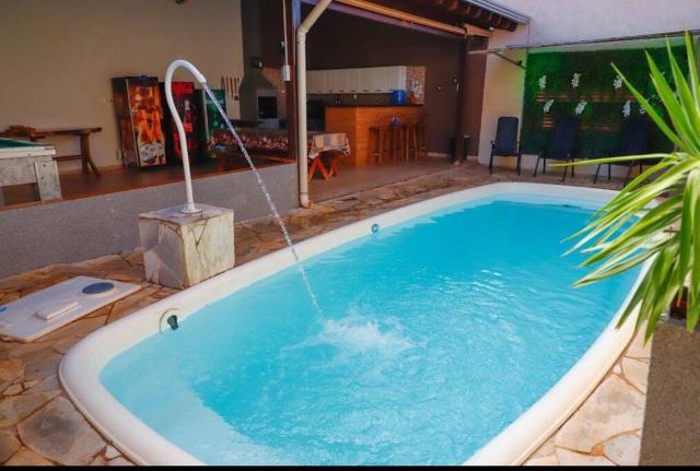 Rubi casa de temporada com piscina e área gourmet