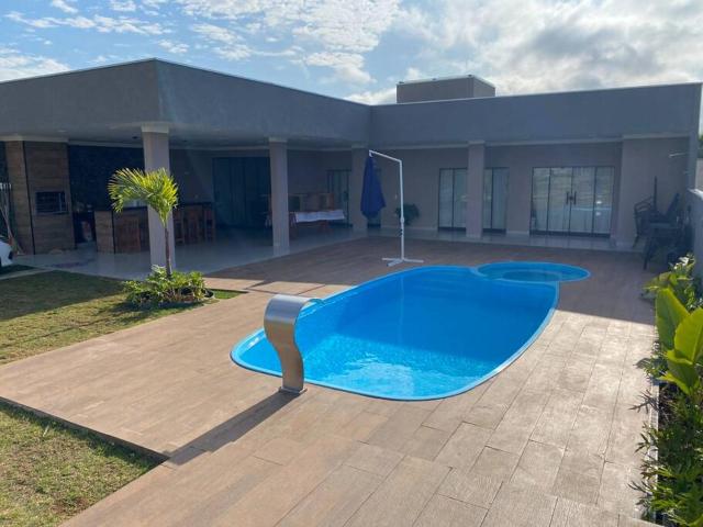 Casa Com Piscina em Pousada Oasis do Paranapanema - Estadia e Alegria