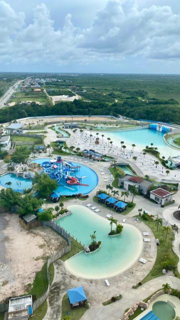 Aqualand Resort