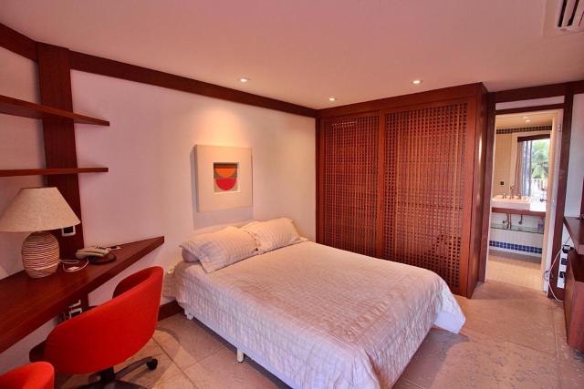 Loft frente praia Barra da Tijuca, ao lado do Windsor