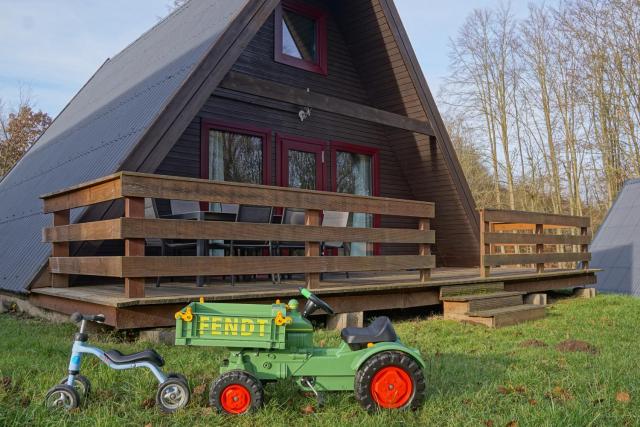 Familienurlaub im Wald am Twistesee Ferienhaus 105 nur 300 m zum See - Grill & Waschmaschine & hundefreundlich - Twistesee-Ferien