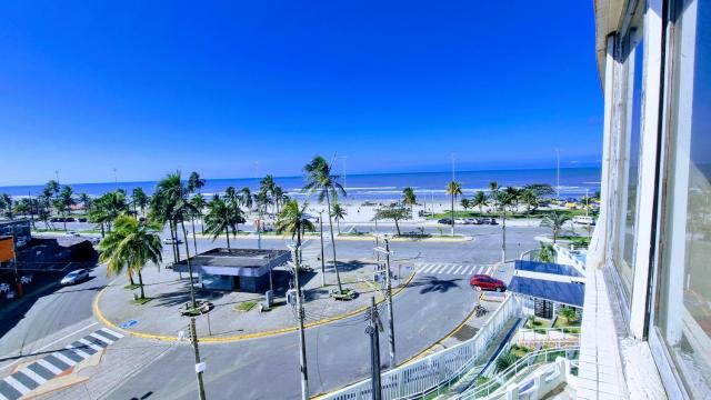 Apto em Frente ao Mar - Prédio Redondo